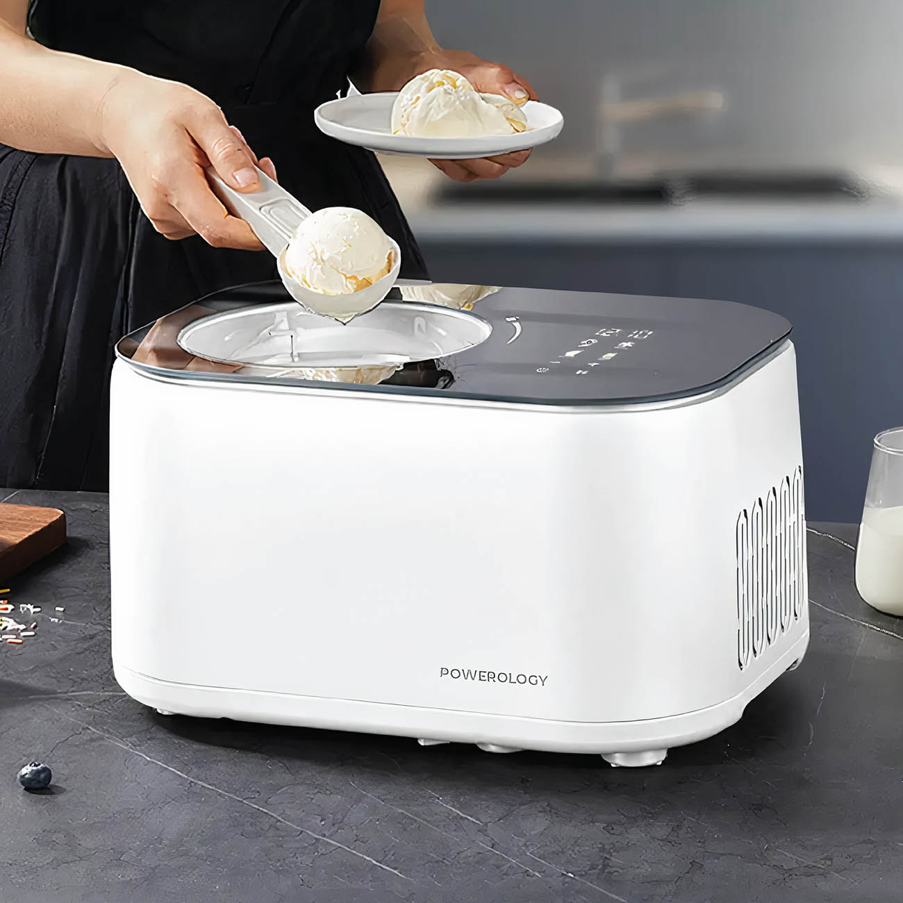 Powerology Ice Cream & Frozen Yogurt Maker / 1L Capacity / 4 Usage Modes / Small & Portable
