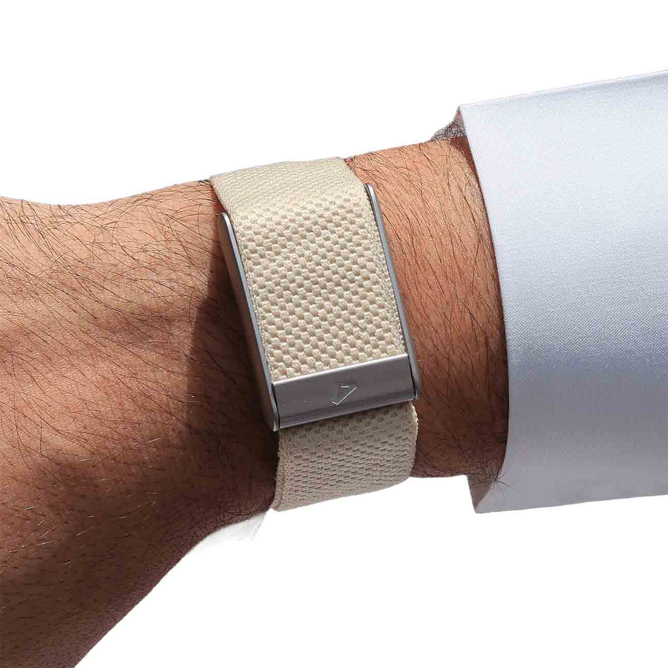 Dash Strap for Whoop 5 / Beige with Matte Silver Frame