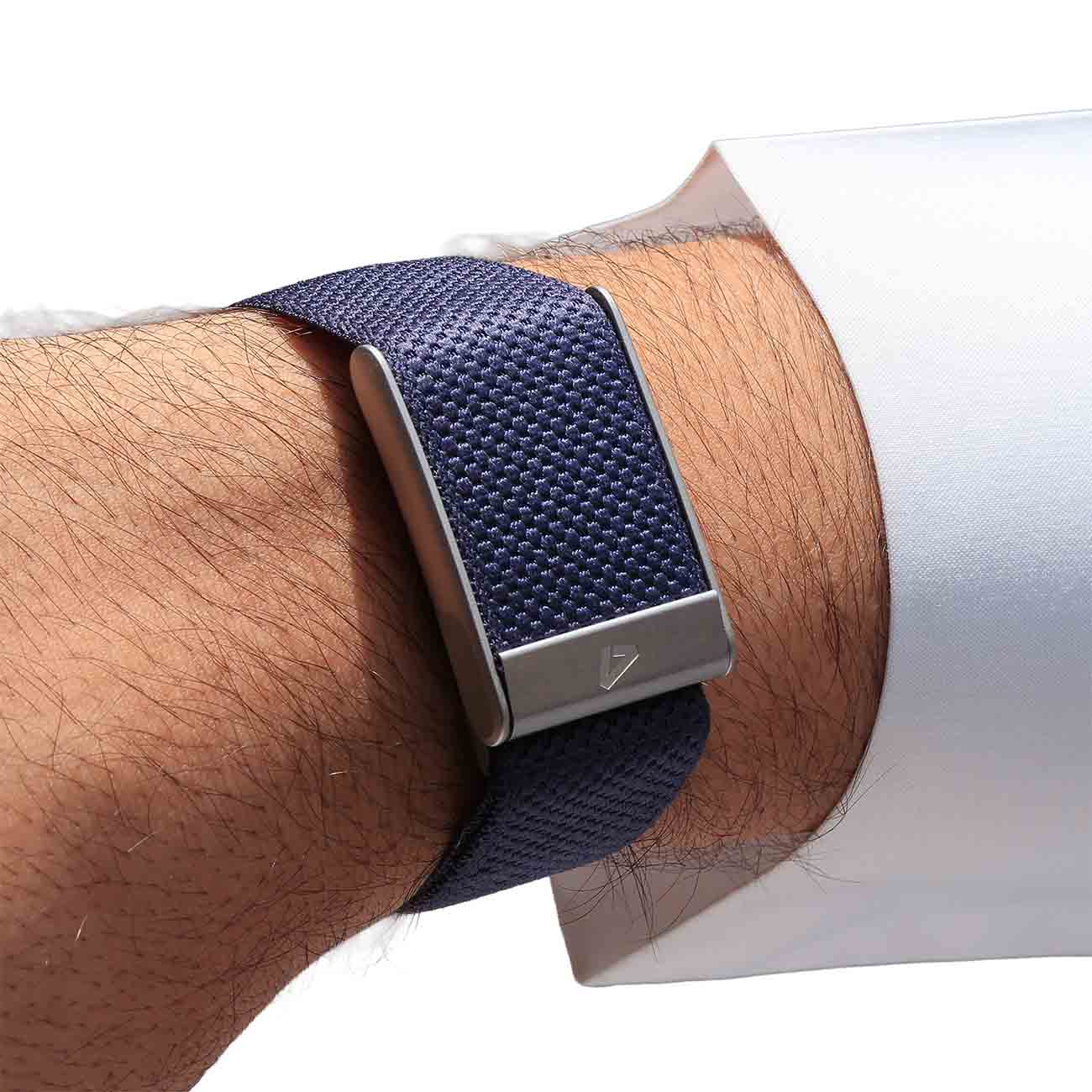 Dash Strap for Whoop 5 MG / Navy Blue with Matte Silver Frame