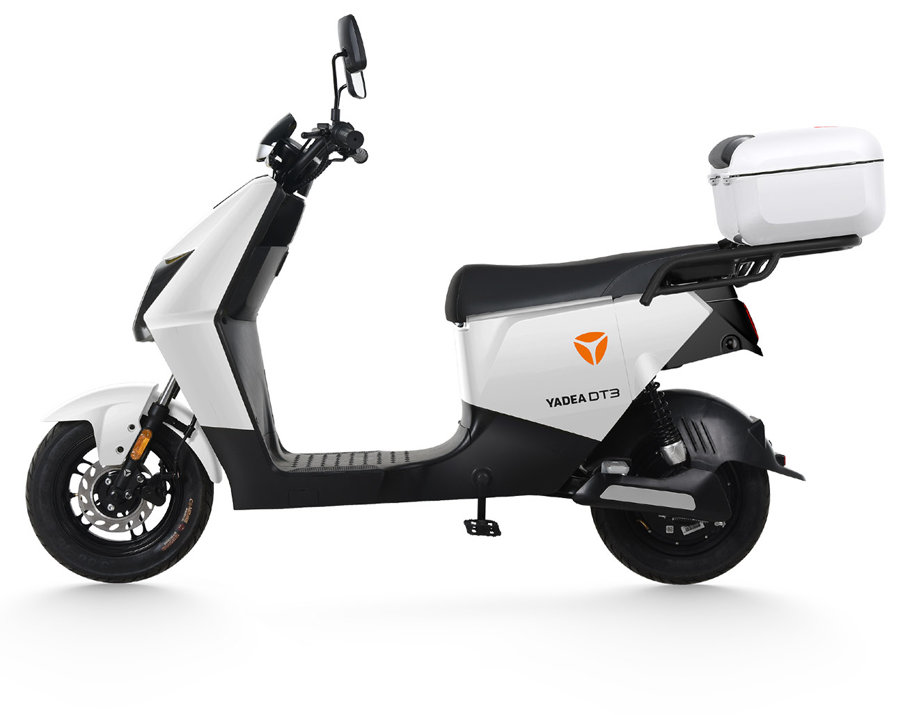 Yadea DT3 Electric Scooter / Battery Powered / Ideal for Daily Commuting / Safe & Fun / White