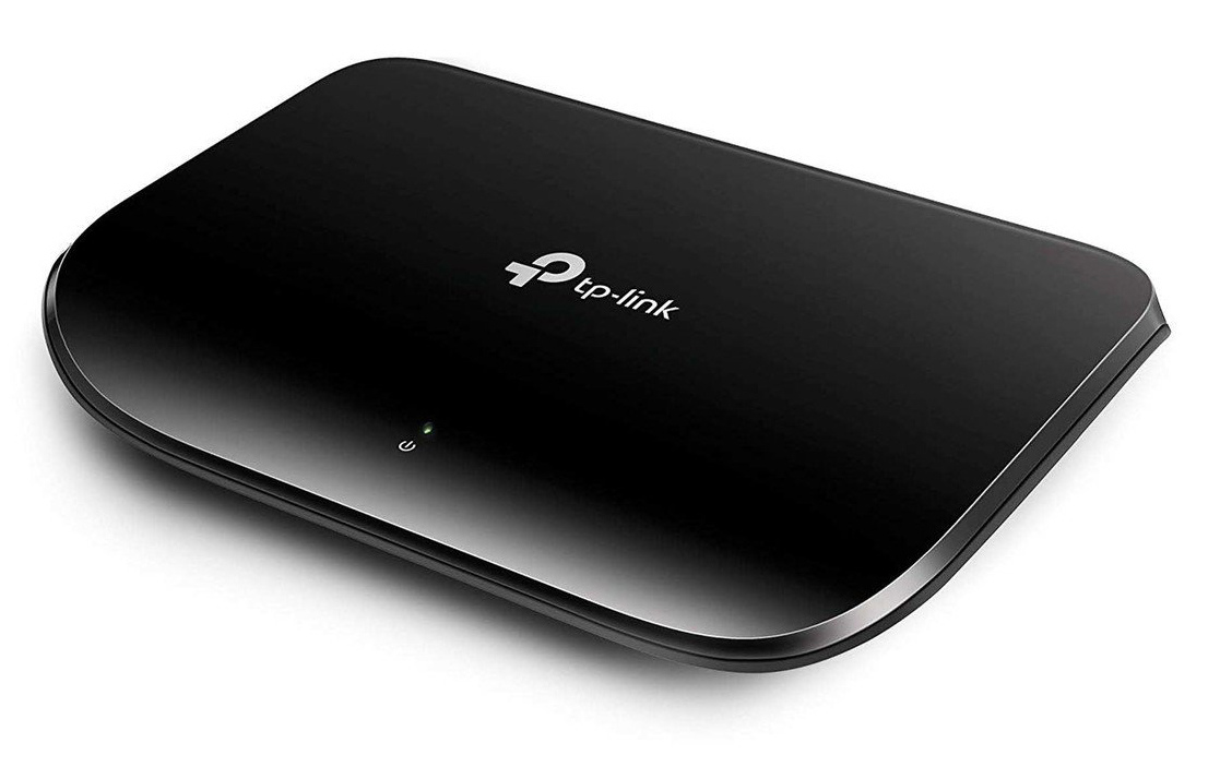 TP-Link Ethernet Switch Internet Distributor / Provides 8 Ports / Black