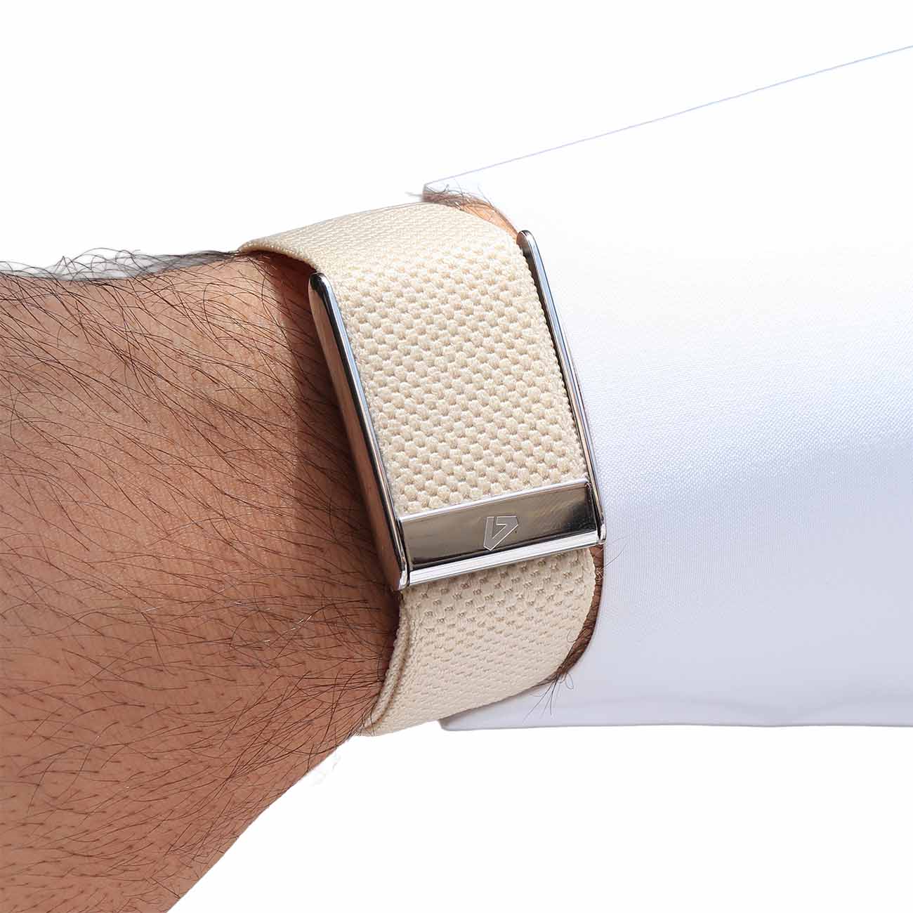 Dash Strap for Whoop 5 / Beige with Shiny Silver Frame