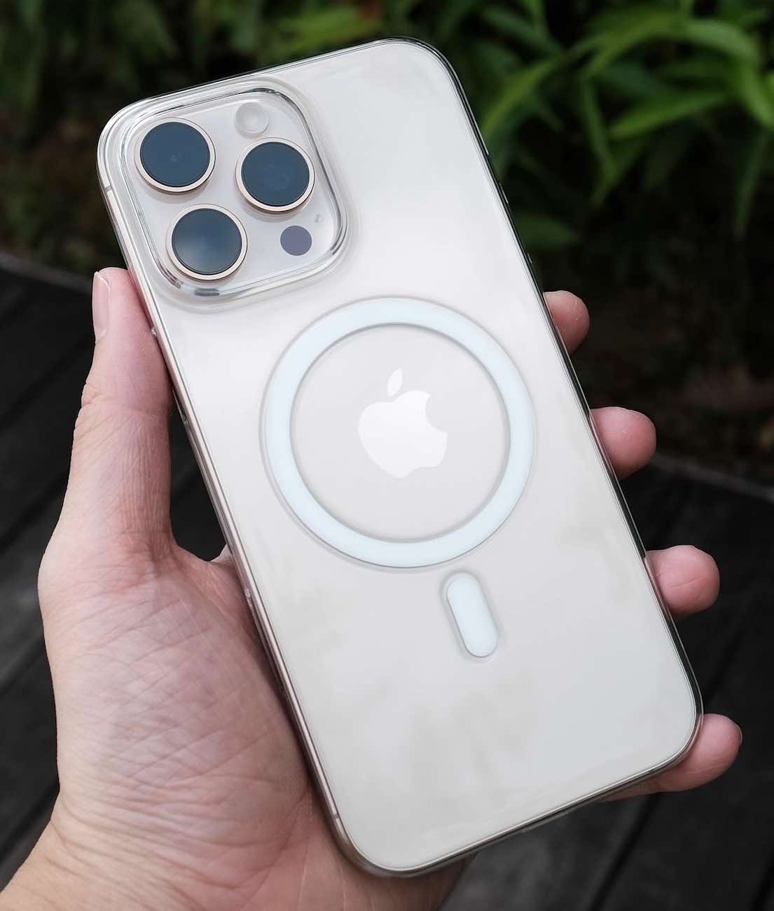 Bare Case for iPhone 16 Pro Max / Support MagSafe / Ultra Slim / Clear