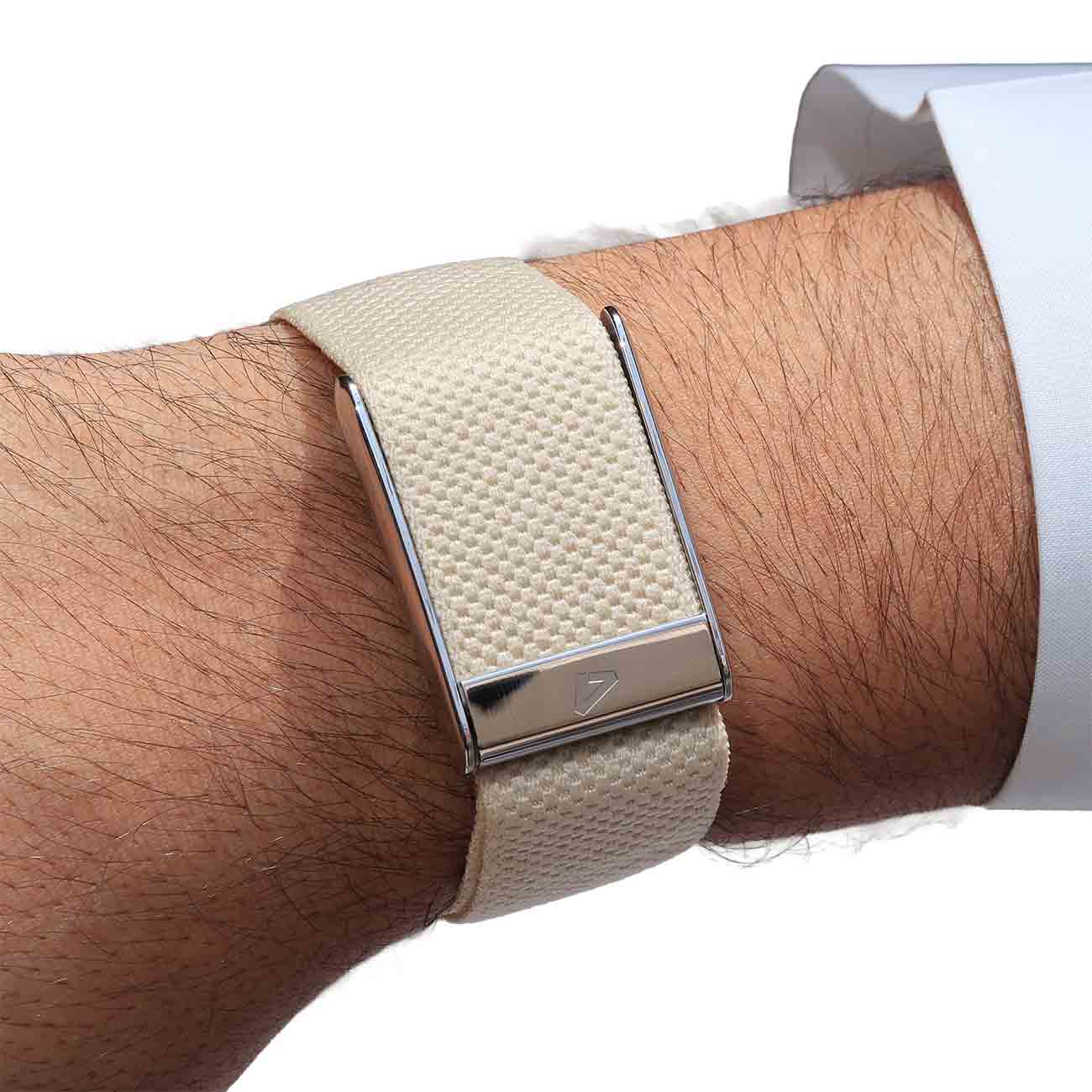 Dash Strap for Whoop 5 MG / Beige with Shiny Silver Frame